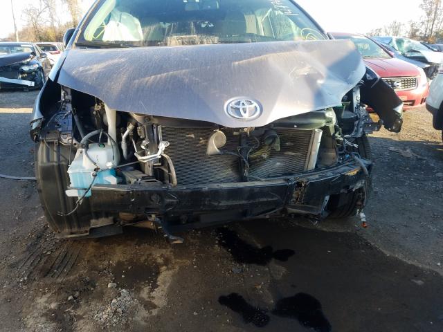 Photo 8 VIN: 5TDYK3DC0FS629850 - TOYOTA SIENNA XLE 