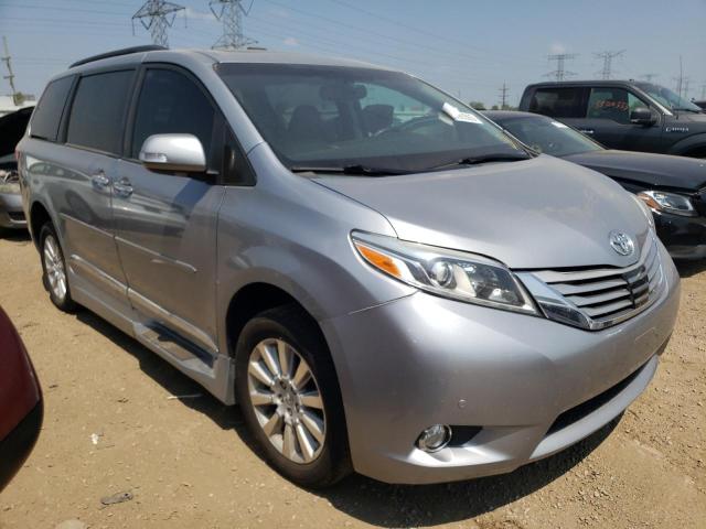 Photo 3 VIN: 5TDYK3DC0FS646633 - TOYOTA SIENNA XLE 