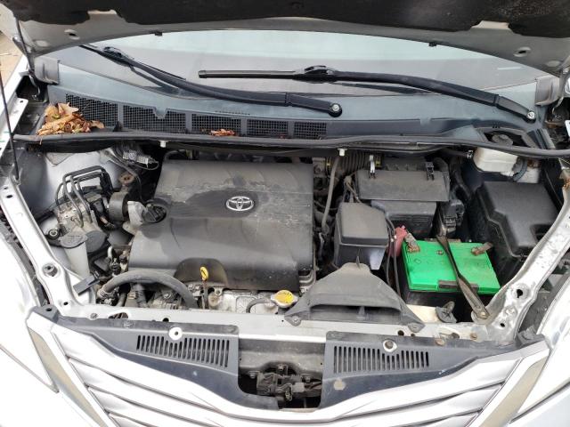 Photo 11 VIN: 5TDYK3DC0GS693856 - TOYOTA SIENNA XLE 