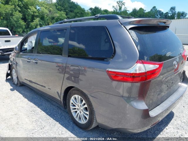 Photo 2 VIN: 5TDYK3DC0GS698765 - TOYOTA SIENNA 