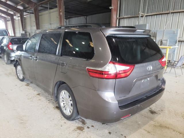 Photo 2 VIN: 5TDYK3DC0GS704449 - TOYOTA SIENNA XLE 