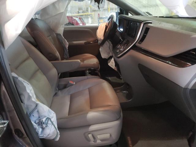 Photo 4 VIN: 5TDYK3DC0GS704449 - TOYOTA SIENNA XLE 