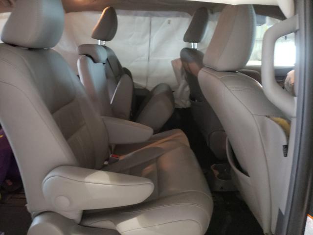 Photo 5 VIN: 5TDYK3DC0GS704449 - TOYOTA SIENNA XLE 