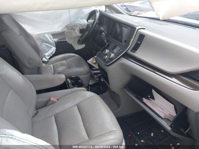 Photo 4 VIN: 5TDYK3DC0GS704953 - TOYOTA SIENNA 