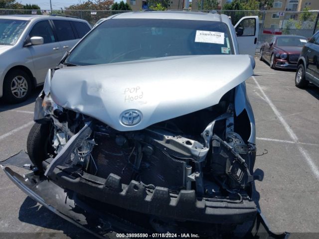 Photo 5 VIN: 5TDYK3DC0GS705925 - TOYOTA SIENNA 