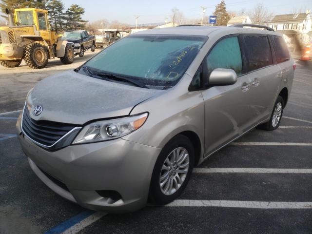 Photo 1 VIN: 5TDYK3DC0GS712857 - TOYOTA SIENNA XLE 