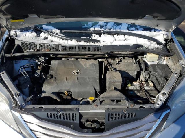 Photo 11 VIN: 5TDYK3DC0GS713927 - TOYOTA SIENNA XLE 