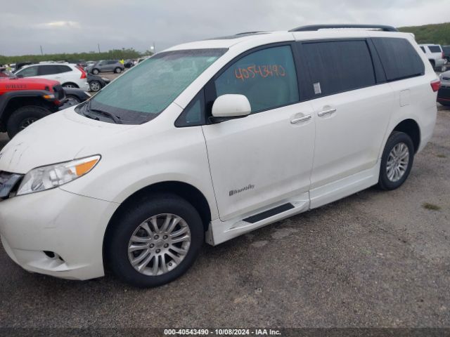 Photo 1 VIN: 5TDYK3DC0GS760469 - TOYOTA SIENNA 