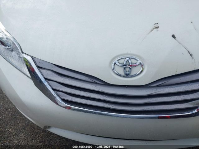 Photo 9 VIN: 5TDYK3DC0GS760469 - TOYOTA SIENNA 