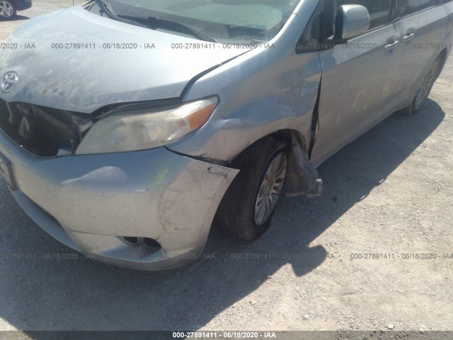 Photo 5 VIN: 5TDYK3DC1BS009731 - TOYOTA SIENNA 