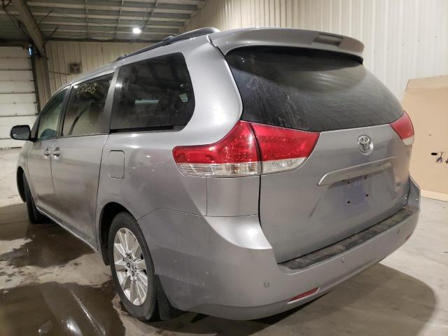 Photo 2 VIN: 5TDYK3DC1BS012712 - TOYOTA SIENNA XLE 