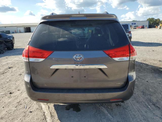 Photo 5 VIN: 5TDYK3DC1BS013469 - TOYOTA SIENNA XLE 