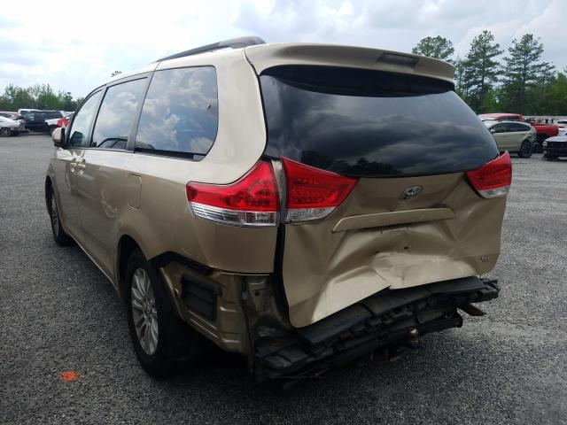 Photo 2 VIN: 5TDYK3DC1BS018574 - TOYOTA SIENNA XLE 