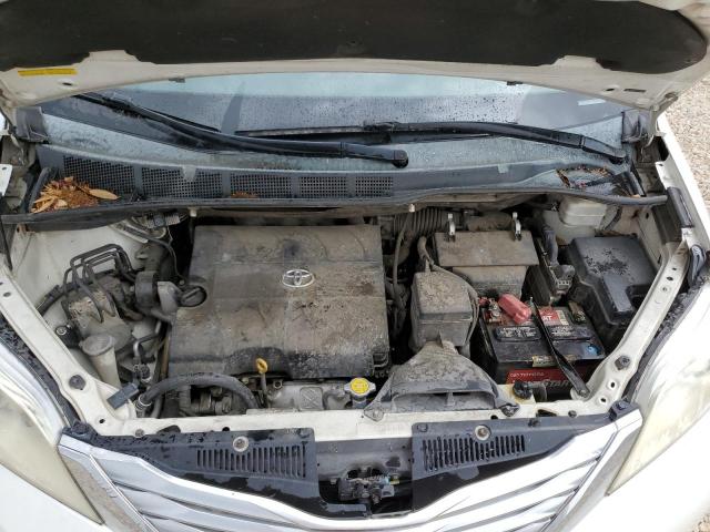 Photo 11 VIN: 5TDYK3DC1BS020860 - TOYOTA SIENNA XLE 