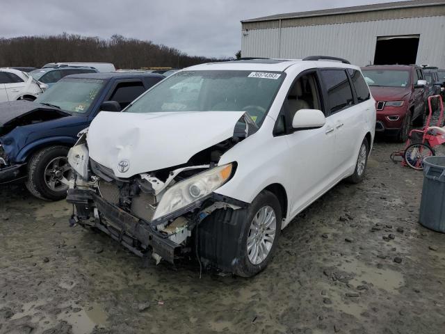 Photo 0 VIN: 5TDYK3DC1BS036282 - TOYOTA SIENNA XLE 