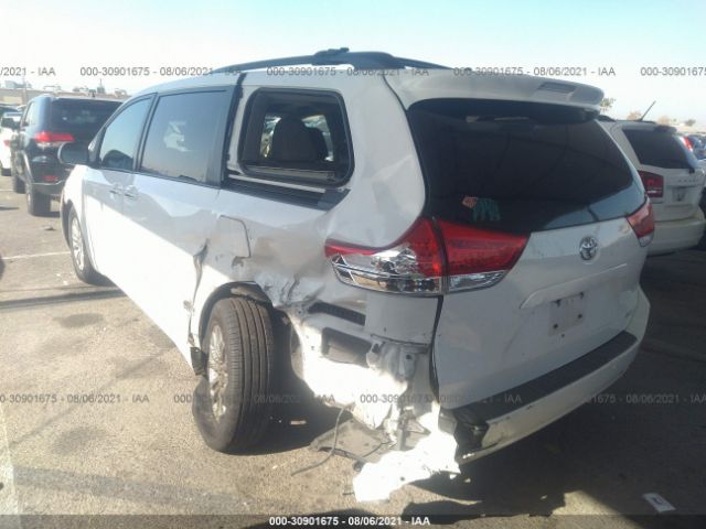 Photo 2 VIN: 5TDYK3DC1BS076068 - TOYOTA SIENNA 