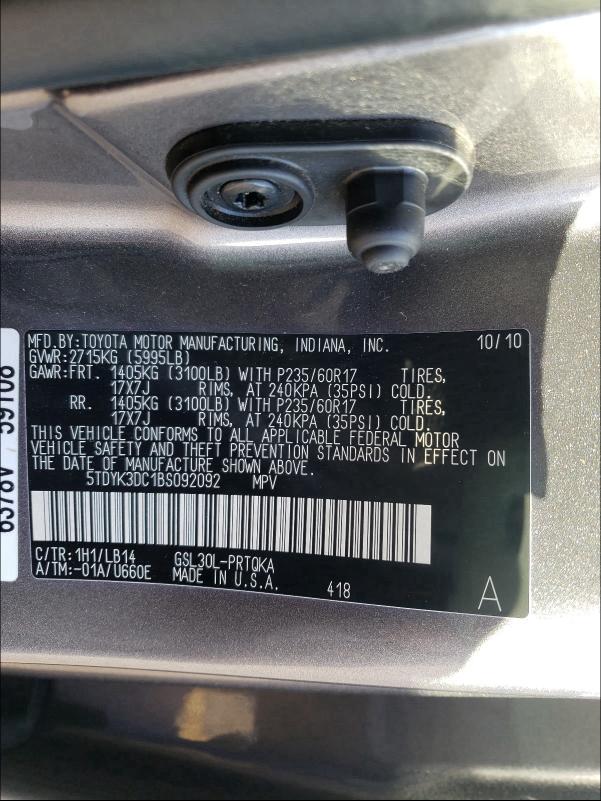 Photo 9 VIN: 5TDYK3DC1BS092092 - TOYOTA SIENNA XLE 