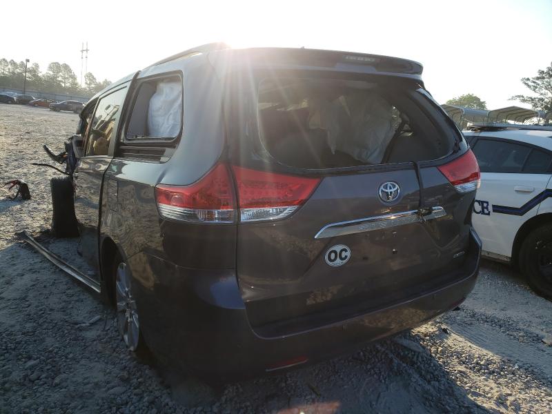 Photo 2 VIN: 5TDYK3DC1BS094134 - TOYOTA SIENNA XLE 