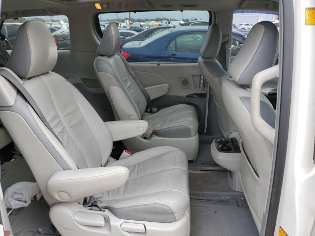 Photo 9 VIN: 5TDYK3DC1BS099706 - TOYOTA SIENNA XLE 