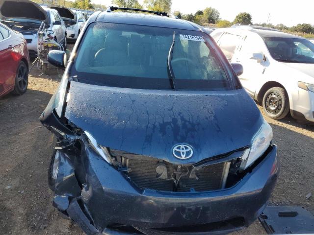 Photo 4 VIN: 5TDYK3DC1BS104449 - TOYOTA SIENNA XLE 