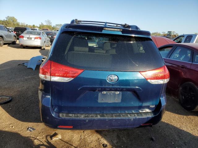 Photo 5 VIN: 5TDYK3DC1BS104449 - TOYOTA SIENNA XLE 