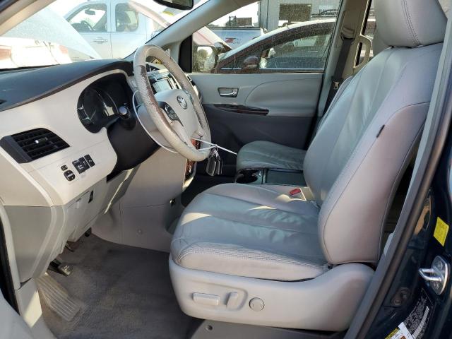 Photo 6 VIN: 5TDYK3DC1BS104449 - TOYOTA SIENNA XLE 