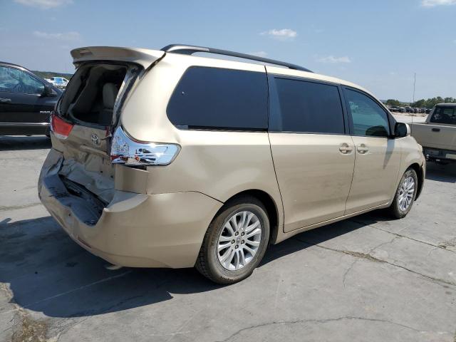 Photo 2 VIN: 5TDYK3DC1BS139153 - TOYOTA SIENNA XLE 