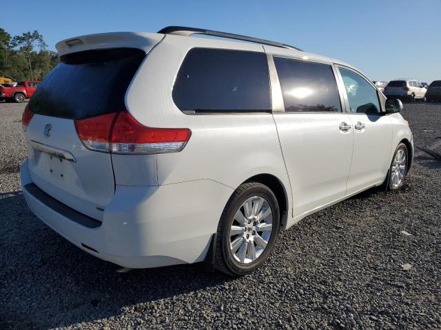 Photo 2 VIN: 5TDYK3DC1BS145258 - TOYOTA SIENNA XLE 