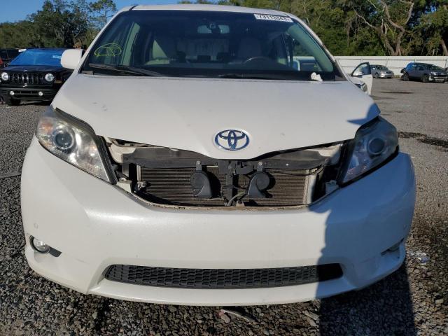 Photo 4 VIN: 5TDYK3DC1BS145258 - TOYOTA SIENNA XLE 