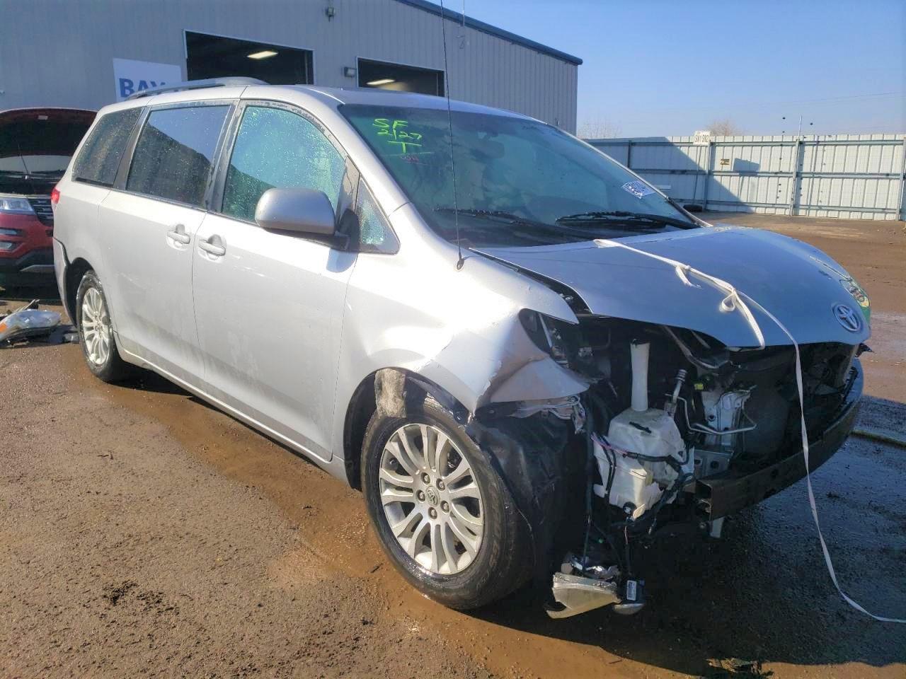 Photo 3 VIN: 5TDYK3DC1BS153232 - TOYOTA SIENNA 