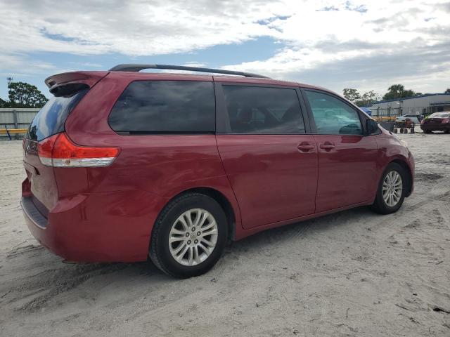 Photo 2 VIN: 5TDYK3DC1BS155935 - TOYOTA SIENNA XLE 