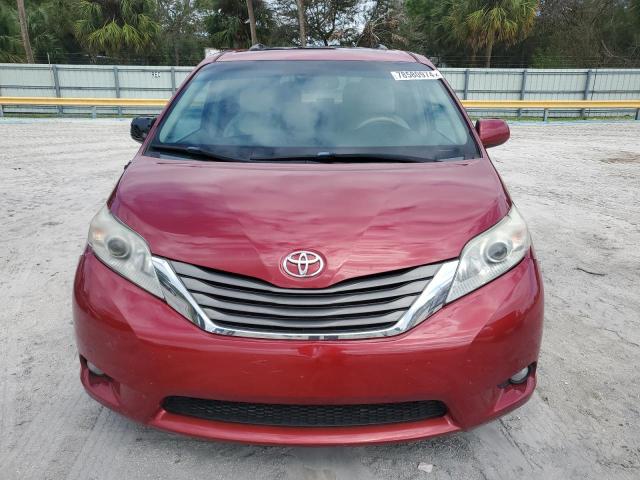 Photo 4 VIN: 5TDYK3DC1BS155935 - TOYOTA SIENNA XLE 