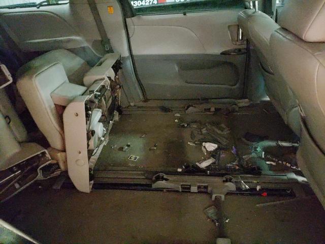 Photo 10 VIN: 5TDYK3DC1BS171925 - TOYOTA SIENNA XLE 