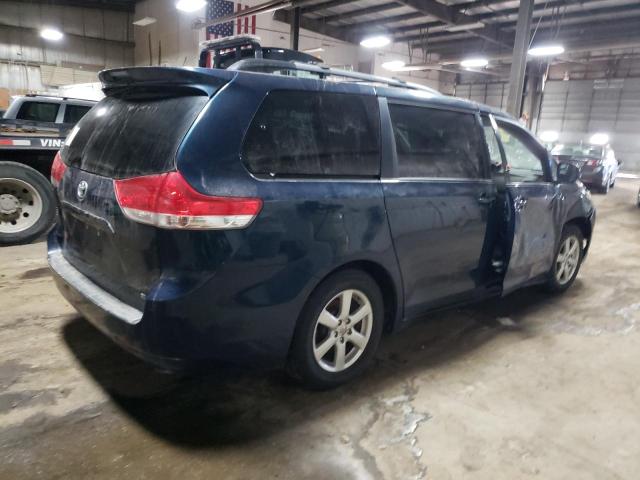 Photo 2 VIN: 5TDYK3DC1BS171925 - TOYOTA SIENNA XLE 