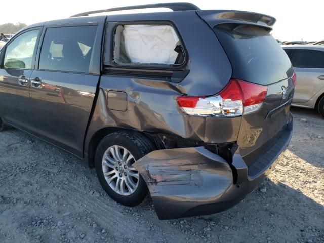 Photo 8 VIN: 5TDYK3DC1CS176656 - TOYOTA SIENNA LE 