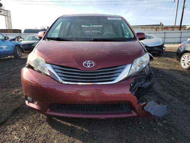 Photo 4 VIN: 5TDYK3DC1CS185857 - TOYOTA SIENNA XLE 