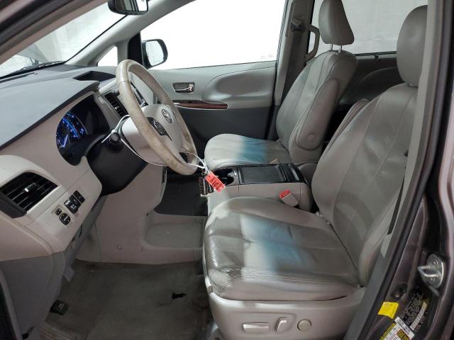 Photo 6 VIN: 5TDYK3DC1CS211051 - TOYOTA SIENNA XLE 