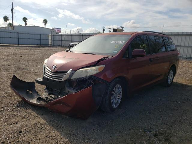 Photo 1 VIN: 5TDYK3DC1CS230604 - TOYOTA SIENNA XLE 