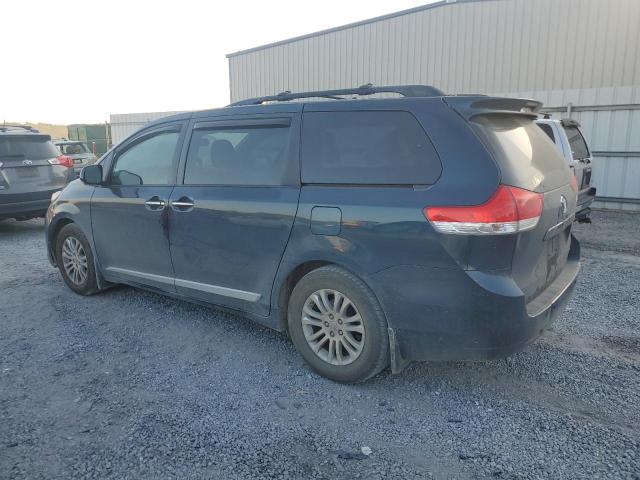 Photo 1 VIN: 5TDYK3DC1CS232241 - TOYOTA SIENNA XLE 