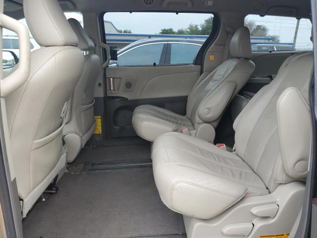 Photo 10 VIN: 5TDYK3DC1CS244499 - TOYOTA SIENNA XLE 