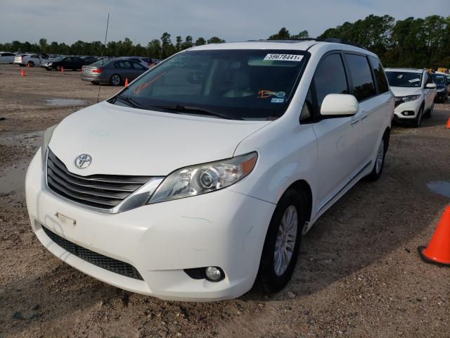 Photo 1 VIN: 5TDYK3DC1CS250061 - TOYOTA SIENNA XLE 