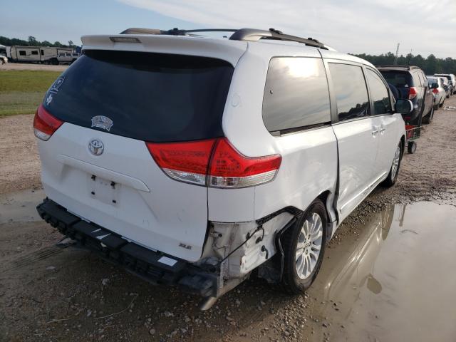 Photo 3 VIN: 5TDYK3DC1CS250061 - TOYOTA SIENNA XLE 