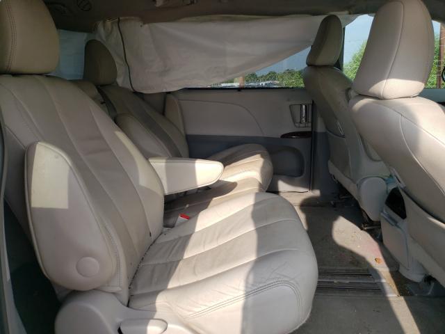 Photo 5 VIN: 5TDYK3DC1CS256331 - TOYOTA SIENNA XLE 