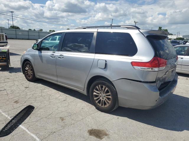 Photo 1 VIN: 5TDYK3DC1CS257401 - TOYOTA SIENNA XLE 