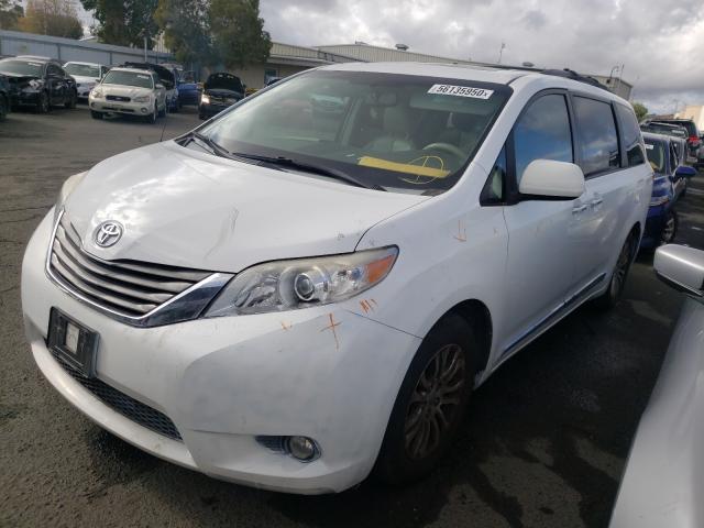 Photo 1 VIN: 5TDYK3DC1CS260590 - TOYOTA SIENNA XLE 