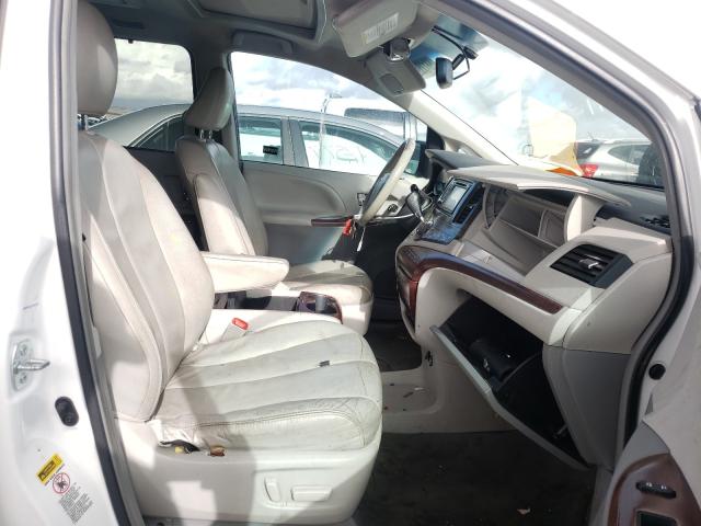 Photo 4 VIN: 5TDYK3DC1CS260590 - TOYOTA SIENNA XLE 