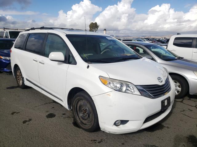 Photo 8 VIN: 5TDYK3DC1CS260590 - TOYOTA SIENNA XLE 