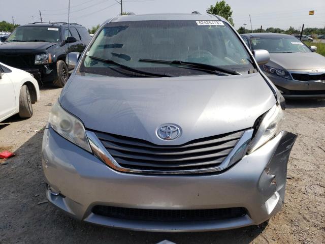 Photo 4 VIN: 5TDYK3DC1CS270505 - TOYOTA SIENNA XLE 