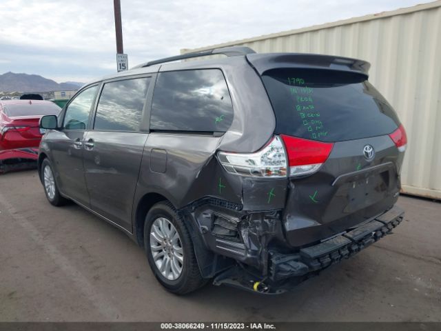 Photo 2 VIN: 5TDYK3DC1CS277356 - TOYOTA SIENNA 