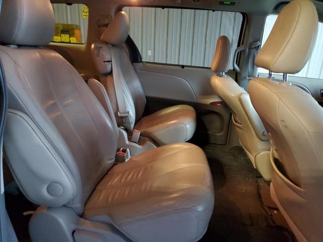 Photo 10 VIN: 5TDYK3DC1DS288827 - TOYOTA SIENNA XLE 